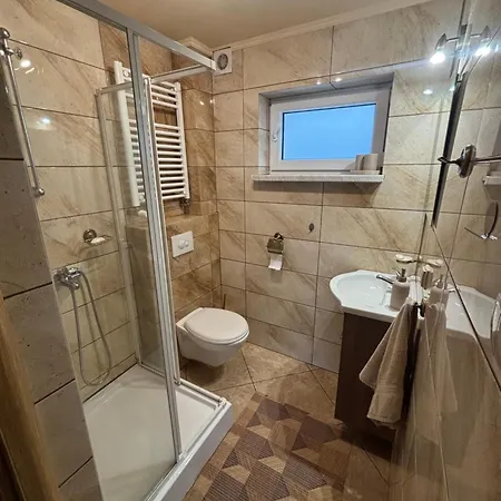 U Hani - 6 Osobowy, Z Ogrodem I Tarasem, Prázdninový dům